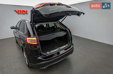 Внедорожник / Кроссовер Ford Edge 2016 в 