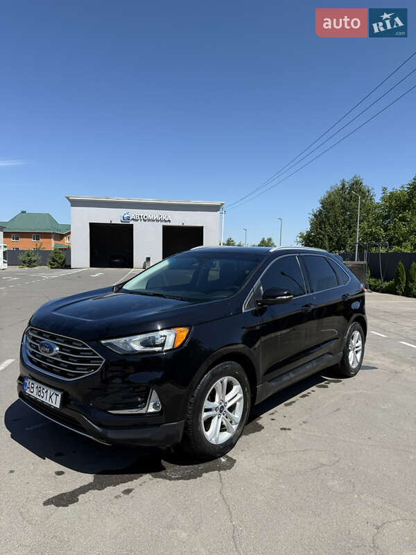 Внедорожник / Кроссовер Ford Edge 2020 в 