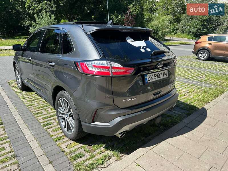Позашляховик / Кросовер Ford Edge 2019 в Києві