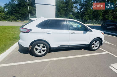 Внедорожник / Кроссовер Ford Edge 2018 в 