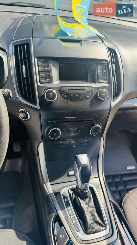 Внедорожник / Кроссовер Ford Edge 2018 в Киеве