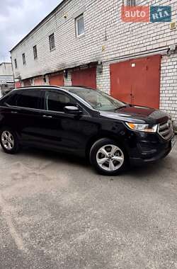 Внедорожник / Кроссовер Ford Edge 2018 в 