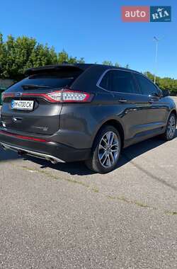 Внедорожник / Кроссовер Ford Edge 2015 в 