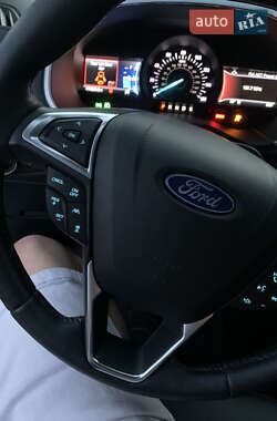Внедорожник / Кроссовер Ford Edge 2020 в 