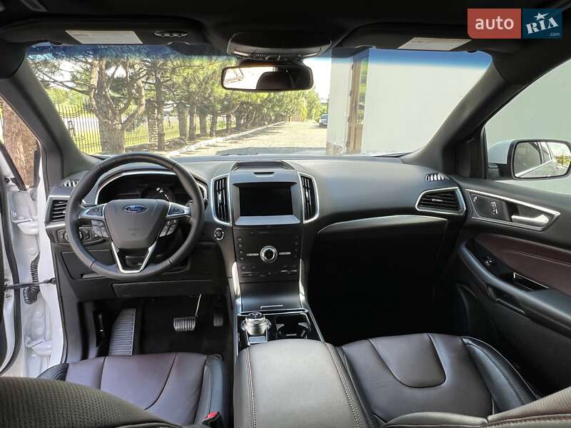 Позашляховик / Кросовер Ford Edge 2020 в Рівному