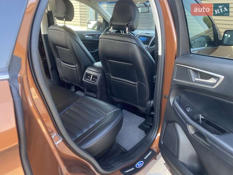 Внедорожник / Кроссовер Ford Edge 2017 в Чернигове