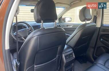 Внедорожник / Кроссовер Ford Edge 2017 в 