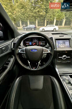 Внедорожник / Кроссовер Ford Edge 2020 в 