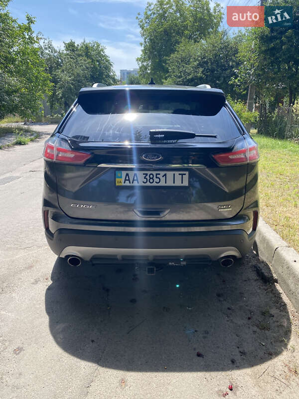 Внедорожник / Кроссовер Ford Edge 2019 в Ровно