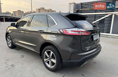 Внедорожник / Кроссовер Ford Edge 2019 в 
