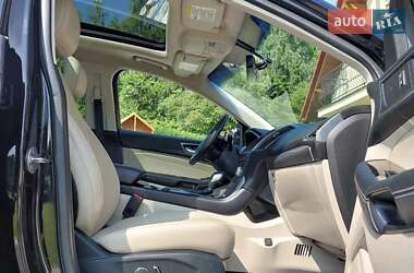 Позашляховик / Кросовер Ford Edge 2017 в 