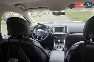 Внедорожник / Кроссовер Ford Edge 2018 в 
