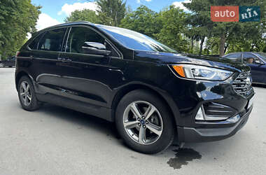 Внедорожник / Кроссовер Ford Edge 2019 в 