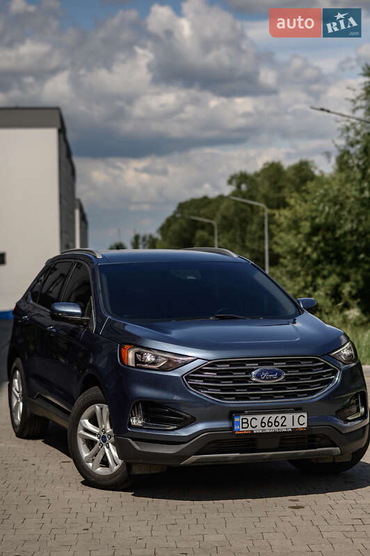 Внедорожник / Кроссовер Ford Edge 2018 в Новояворовске
