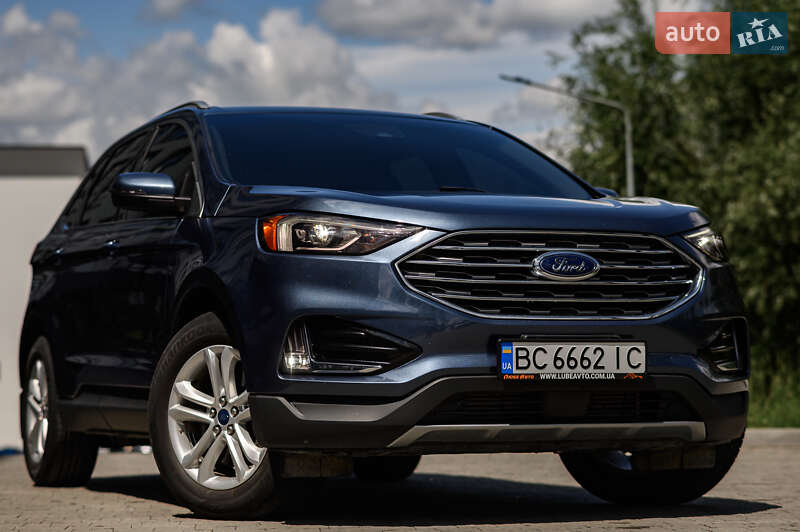 Внедорожник / Кроссовер Ford Edge 2018 в Новояворовске