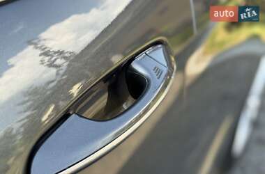 Внедорожник / Кроссовер Ford Edge 2020 в 