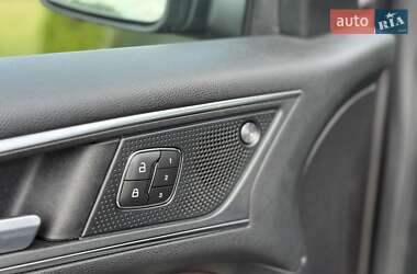 Внедорожник / Кроссовер Ford Edge 2020 в 