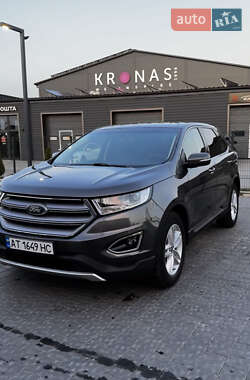 Внедорожник / Кроссовер Ford Edge 2017 в 