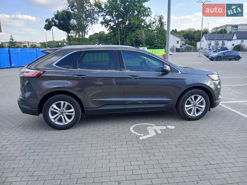 Внедорожник / Кроссовер Ford Edge 2018 в Умани
