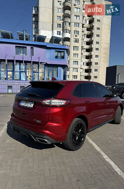 Позашляховик / Кросовер Ford Edge 2016 в 