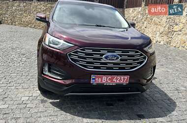 Позашляховик / Кросовер Ford Edge 2022 в 