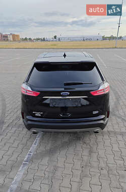 Внедорожник / Кроссовер Ford Edge 2020 в 