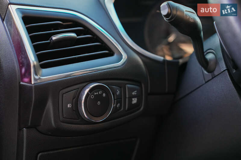 Внедорожник / Кроссовер Ford Edge 2019 в Ивано-Франковске