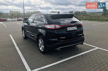 Внедорожник / Кроссовер Ford Edge 2017 в 