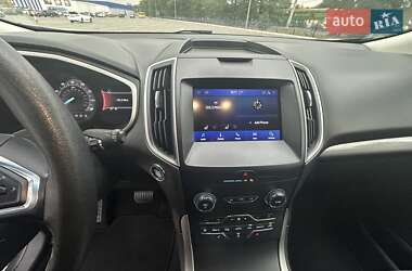 Внедорожник / Кроссовер Ford Edge 2020 в 