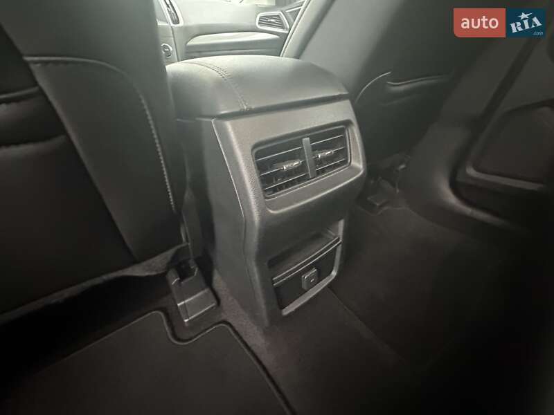 Позашляховик / Кросовер Ford Edge 2020 в Одесі