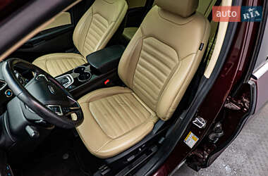 Позашляховик / Кросовер Ford Edge 2017 в 