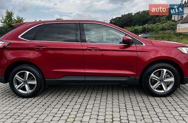Внедорожник / Кроссовер Ford Edge 2021 в 