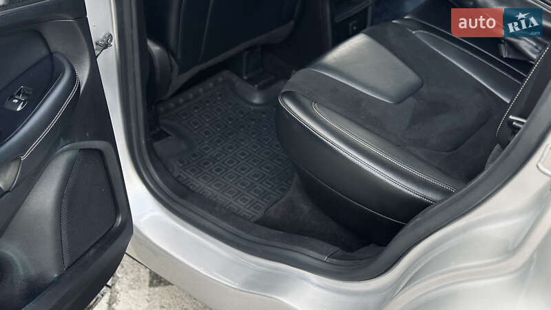 Позашляховик / Кросовер Ford Edge 2015 в Києві