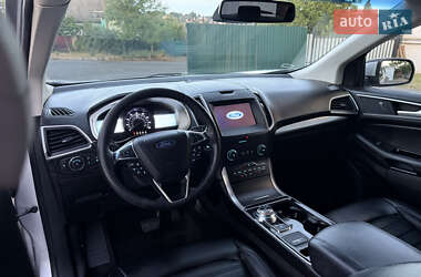 Внедорожник / Кроссовер Ford Edge 2019 в 
