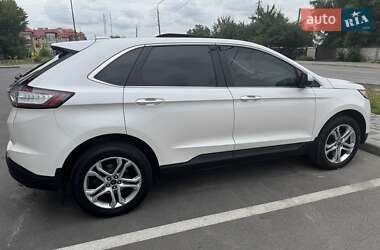 Позашляховик / Кросовер Ford Edge 2018 в 
