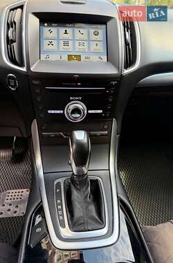 Внедорожник / Кроссовер Ford Edge 2018 в Львове