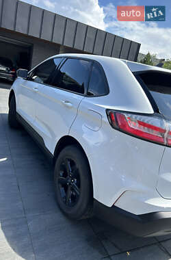 Внедорожник / Кроссовер Ford Edge 2022 в 
