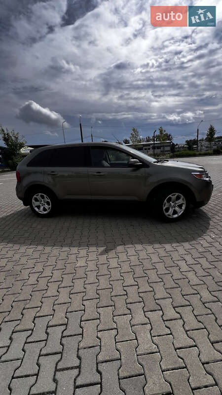 Позашляховик / Кросовер Ford Edge 2013 в Львові