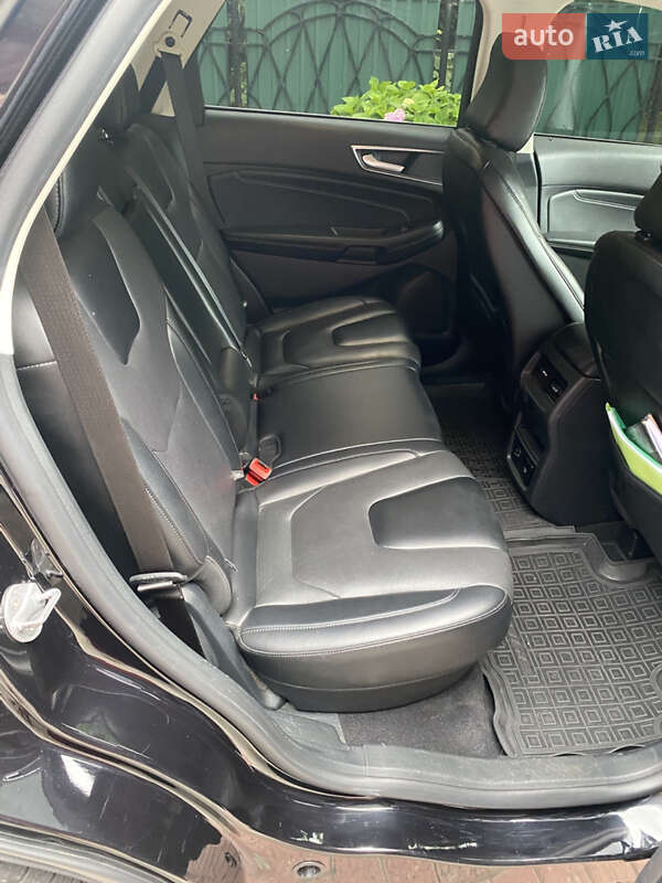 Позашляховик / Кросовер Ford Edge 2021 в Умані