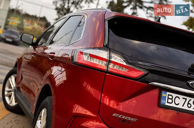Внедорожник / Кроссовер Ford Edge 2020 в 