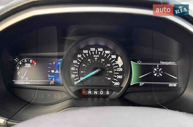 Внедорожник / Кроссовер Ford Edge 2020 в 