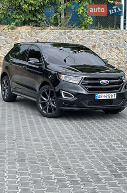 Внедорожник / Кроссовер Ford Edge 2015 в 