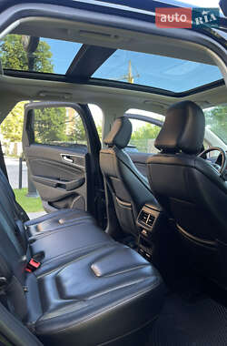 Внедорожник / Кроссовер Ford Edge 2020 в 