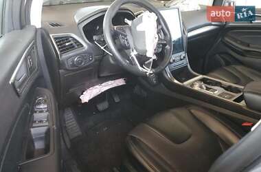 Внедорожник / Кроссовер Ford Edge 2022 в 
