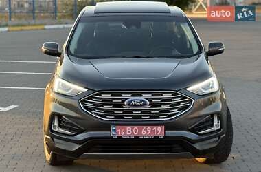 Внедорожник / Кроссовер Ford Edge 2020 в 