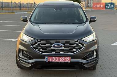 Внедорожник / Кроссовер Ford Edge 2020 в 