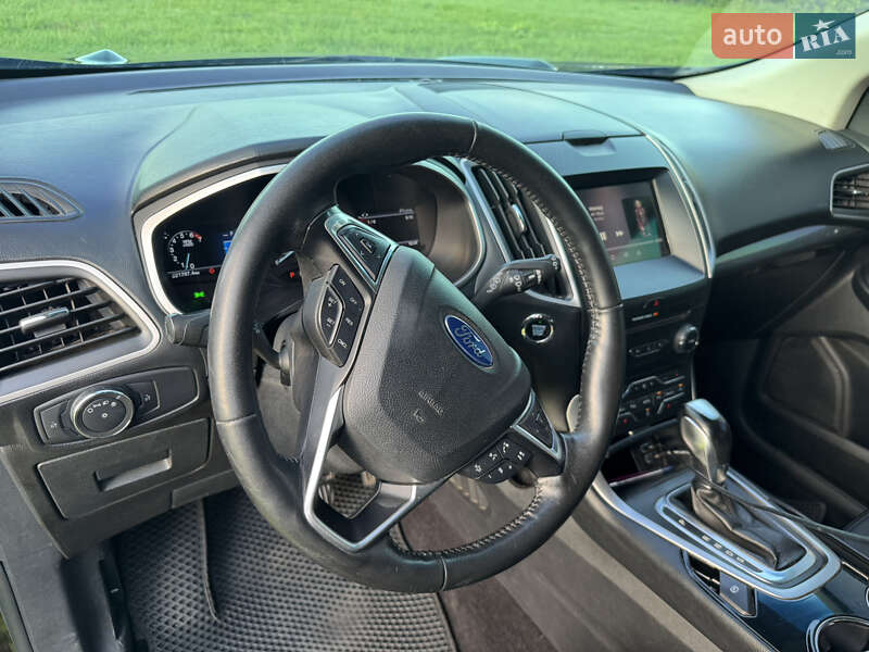 Внедорожник / Кроссовер Ford Edge 2016 в Киеве
