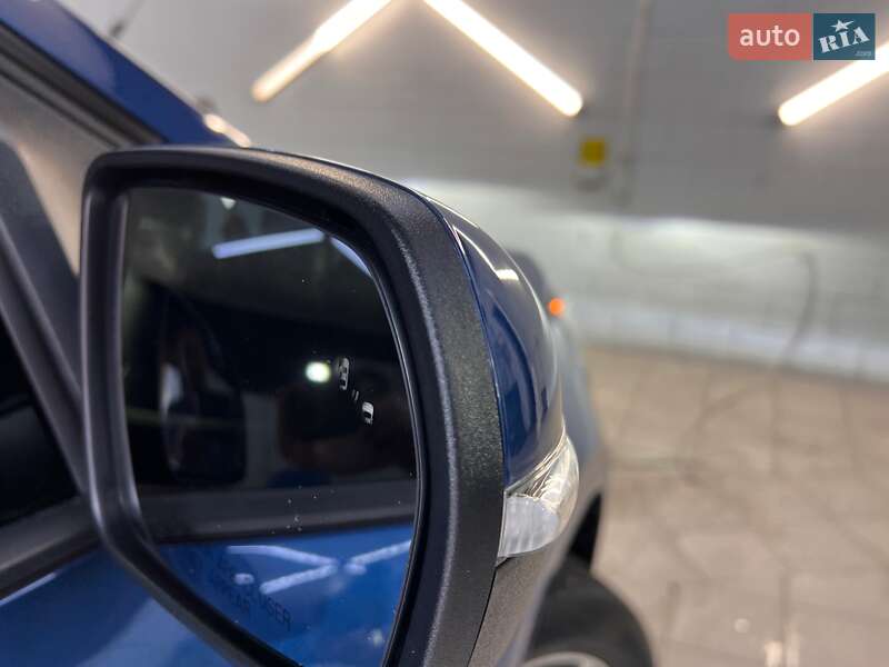 Внедорожник / Кроссовер Ford Edge 2020 в Киеве