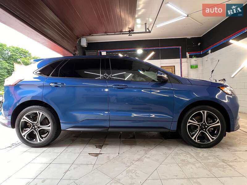 Внедорожник / Кроссовер Ford Edge 2020 в Киеве