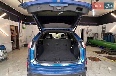Внедорожник / Кроссовер Ford Edge 2020 в 